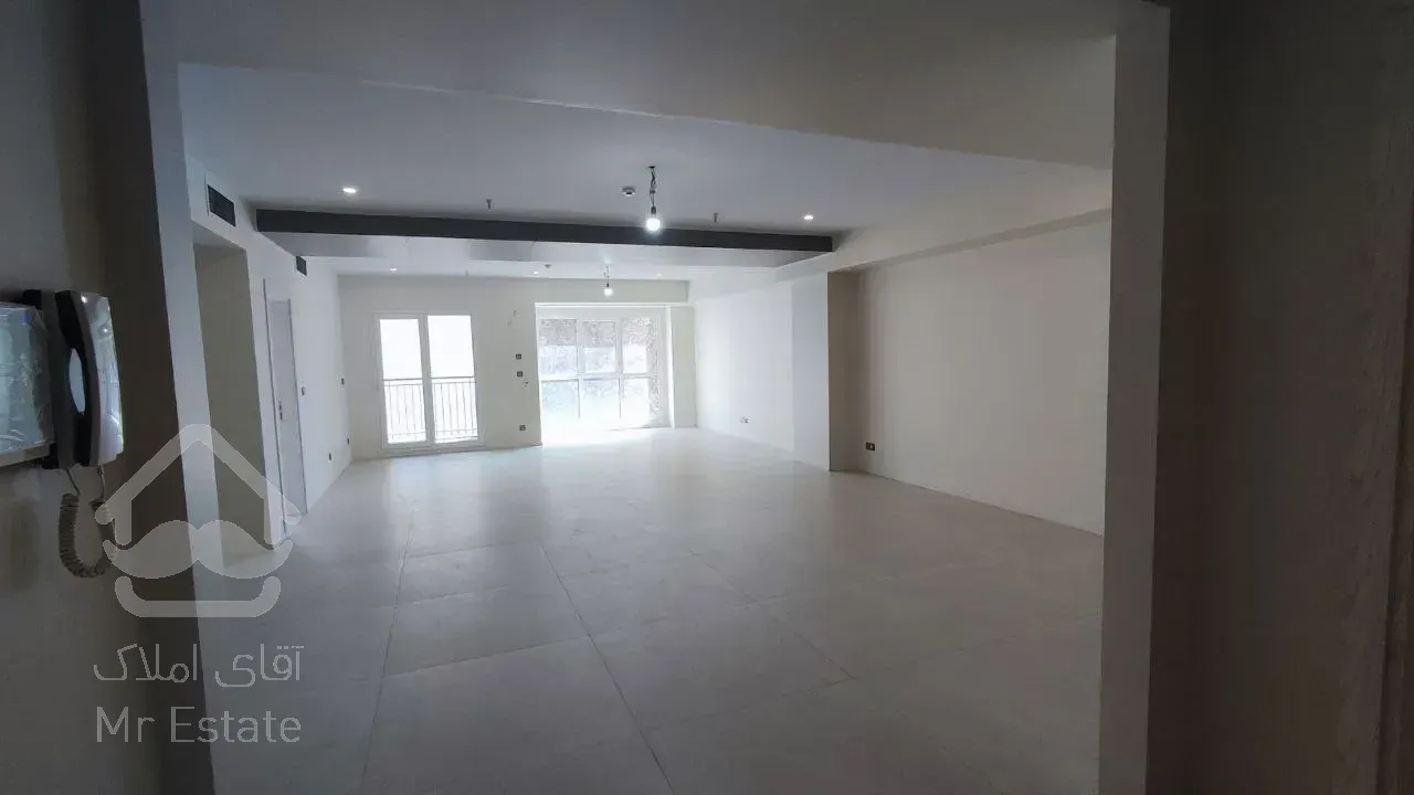 اداری جردن / ۱۳۰ متر / کلید نخورده