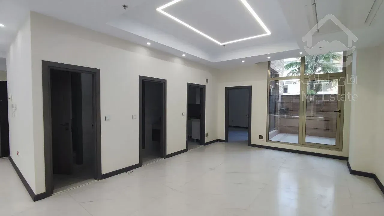 سند اداری گاندی / 250 متر / لوکس - نوساز - فول امکانات