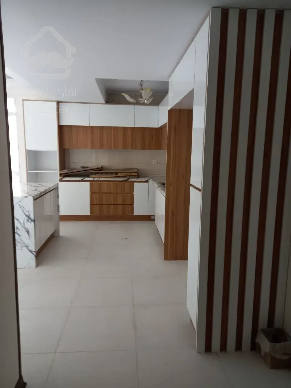 آپارتمان ۱۰۶ متری نوساز کلید نخورده