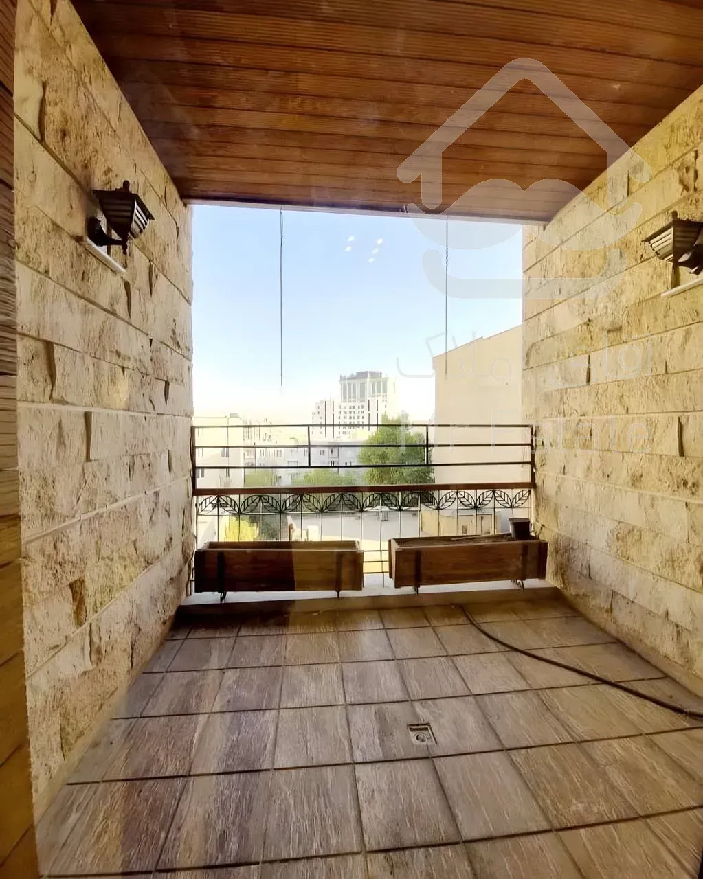 فروش آپارتمان ۱۶۰ متری در ولنجک