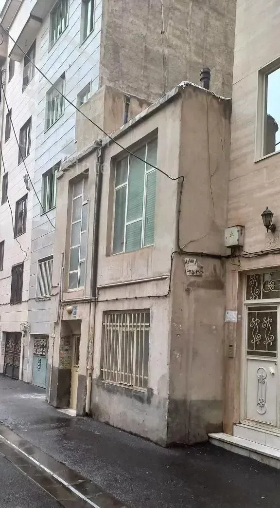 خریدار ملک کلنگی