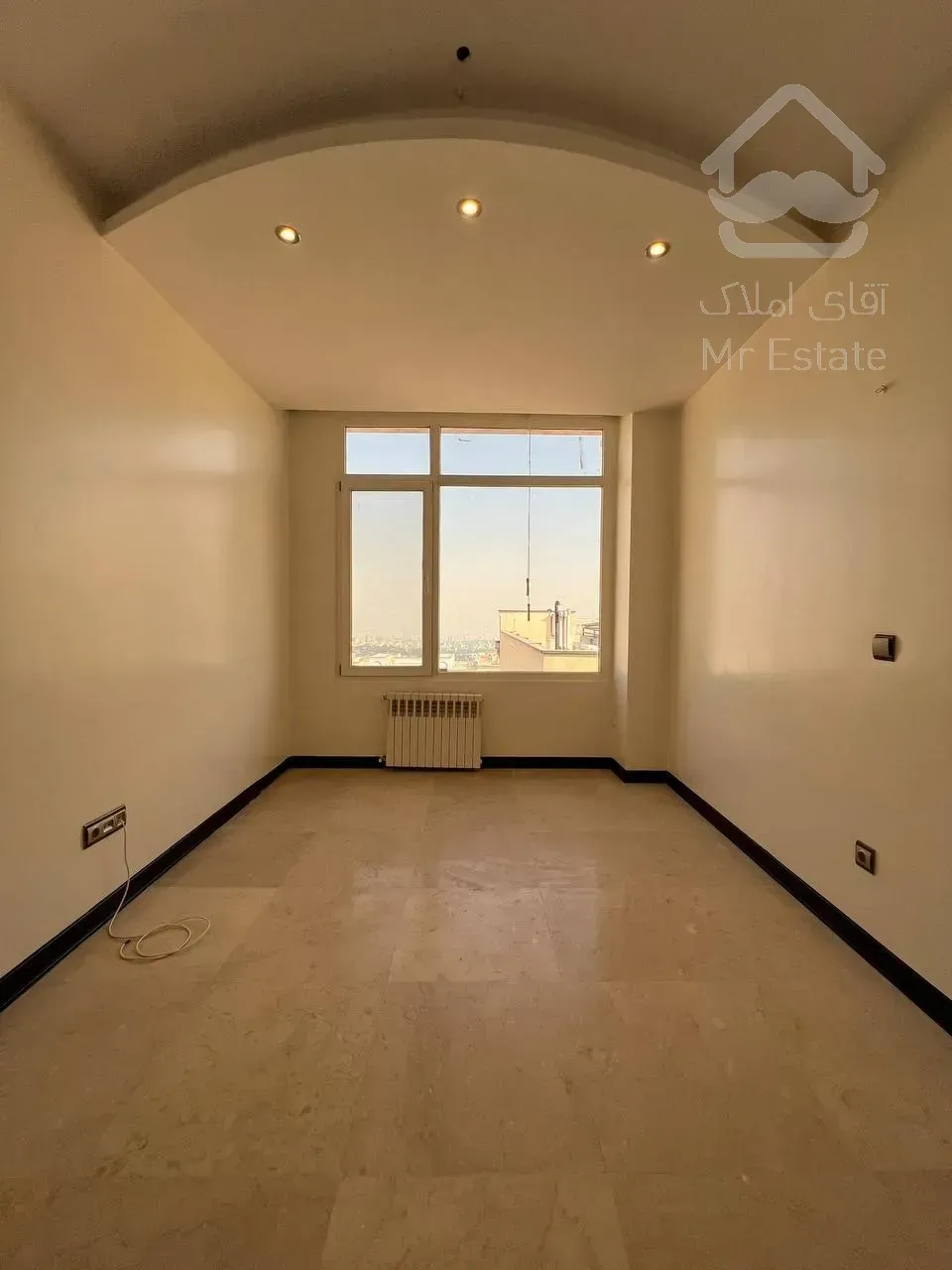 فروش آپارتمان ۲۰۰ متری در زعفرانیه