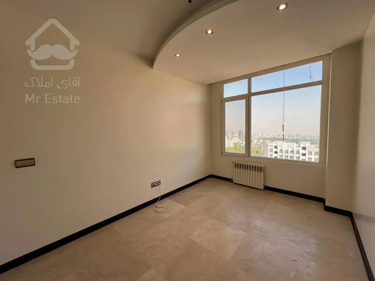 فروش آپارتمان ۲۰۰ متری در زعفرانیه