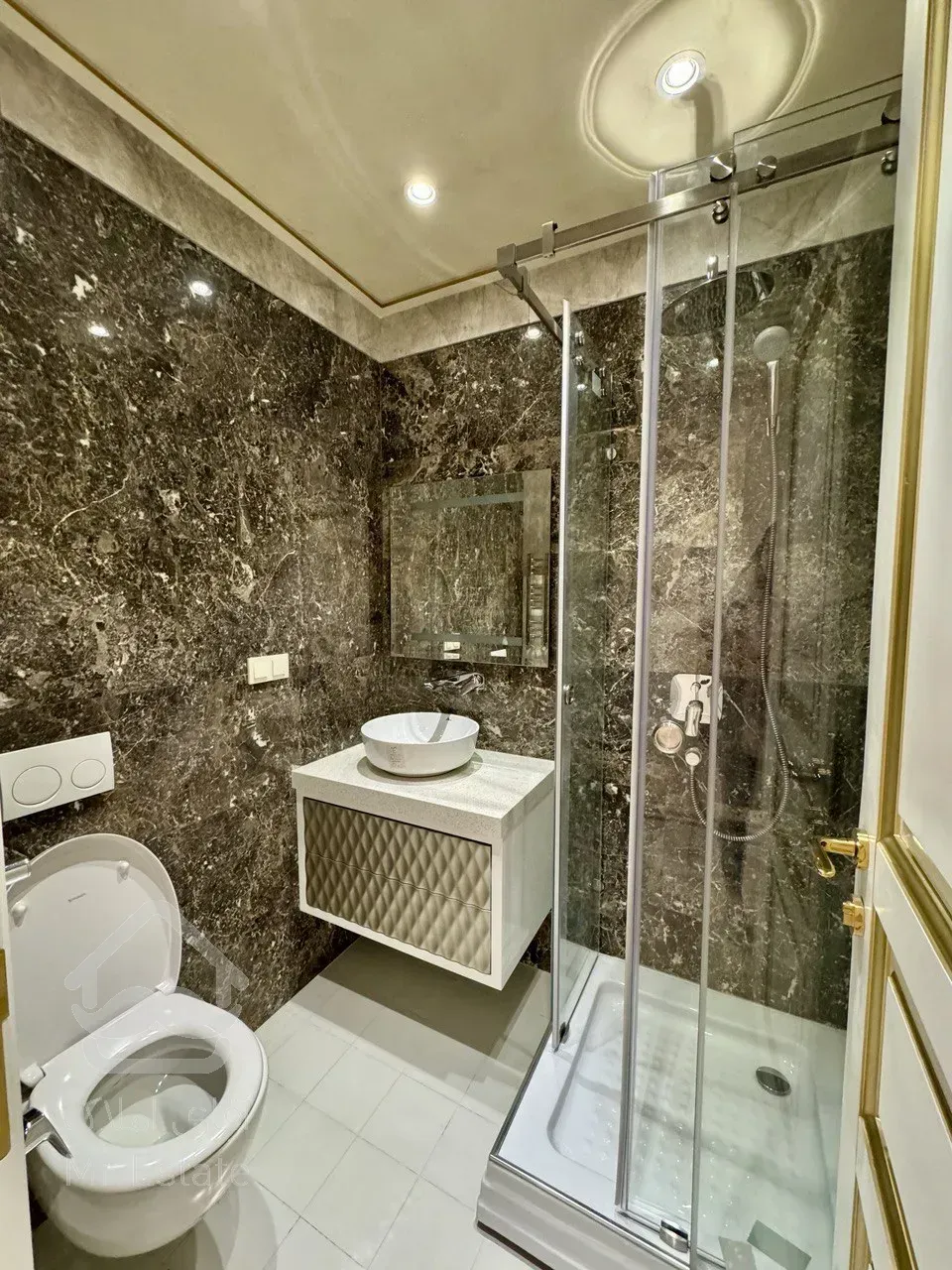 فروش آپارتمان 152 متری در زعفرانیه