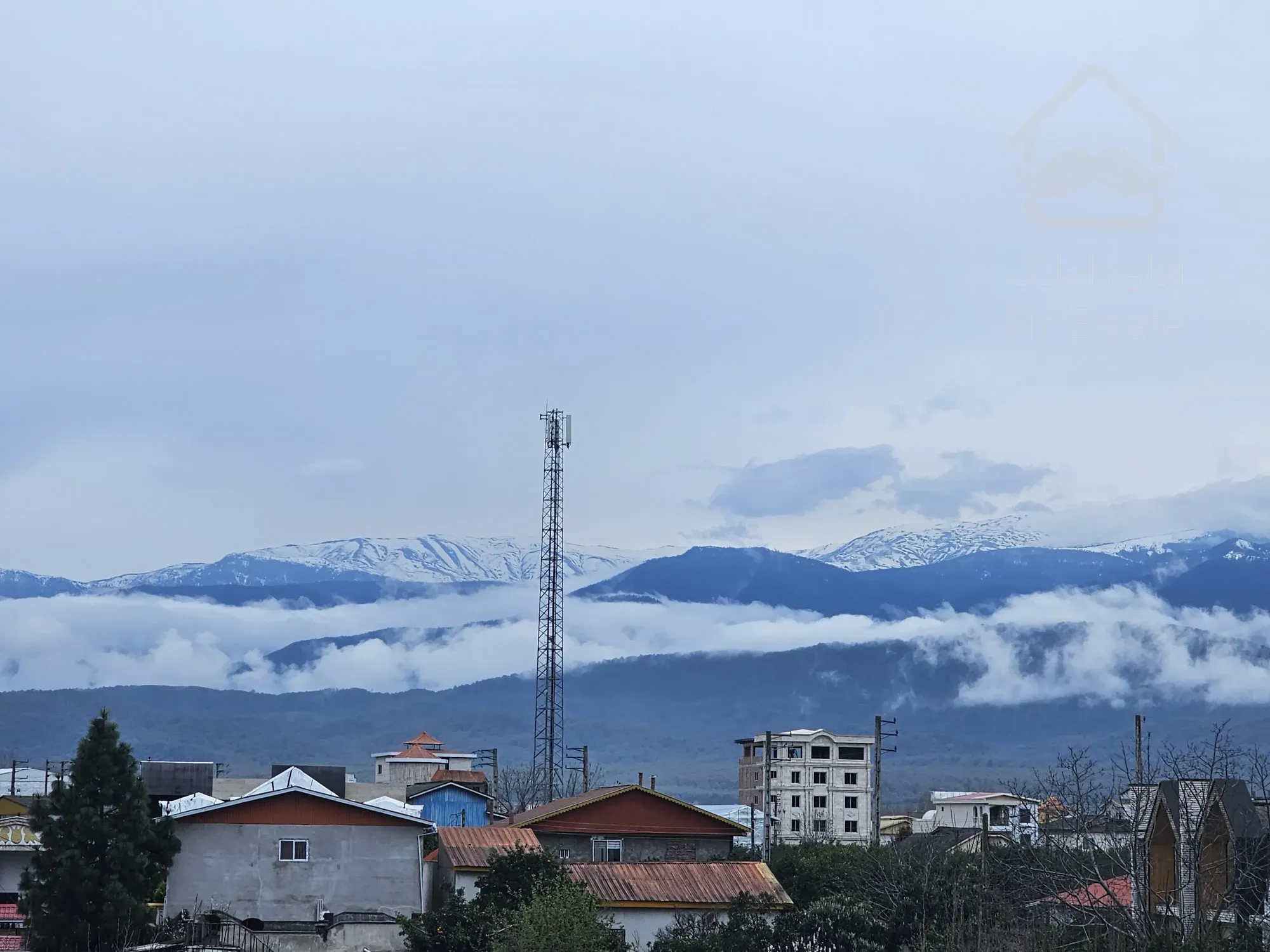 فروش ملک تهاتر هم میکنم بازمین  جای خوب اصفهان وشاهین شهر