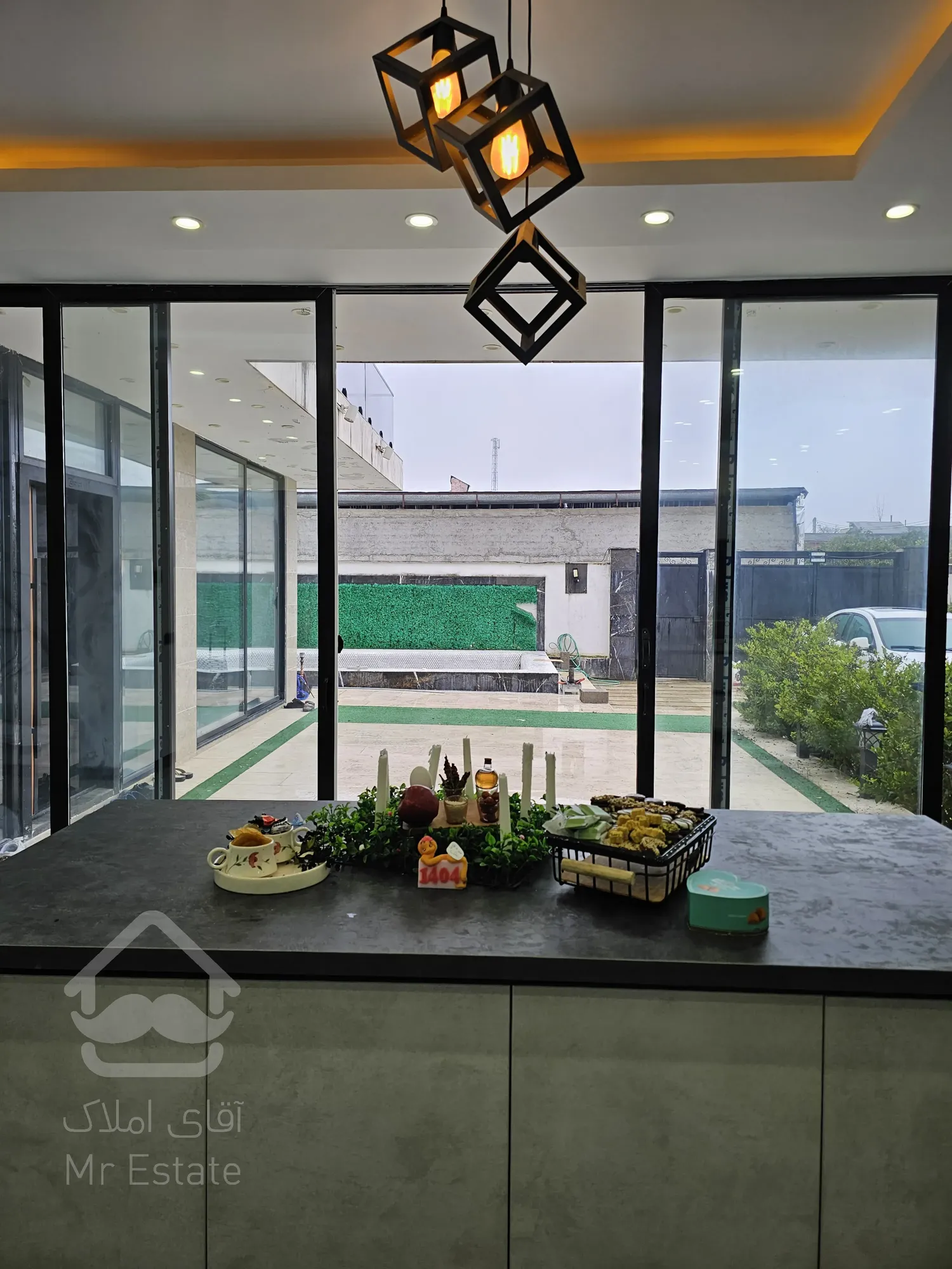 فروش ملک تهاتر هم میکنم بازمین  جای خوب اصفهان وشاهین شهر