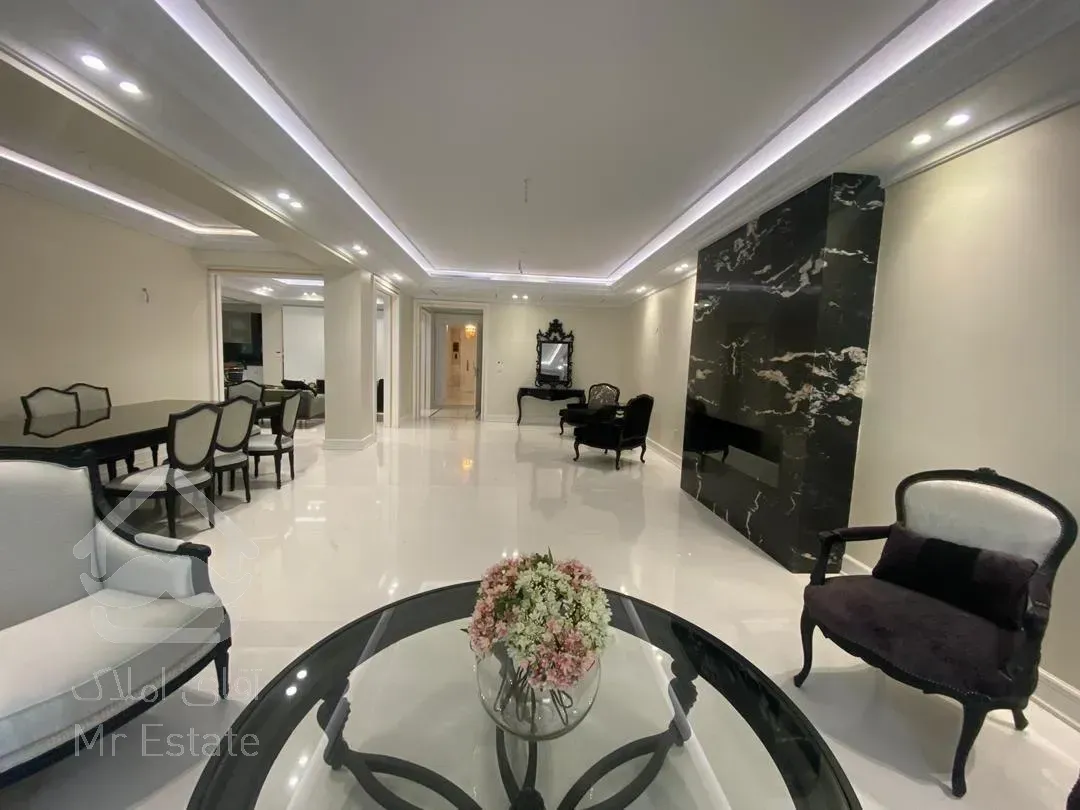 فروش برج باغ ۲۴۰ متری در ولنجک