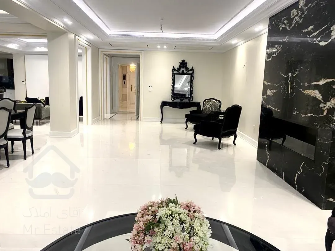 فروش برج باغ ۲۴۰ متری در ولنجک