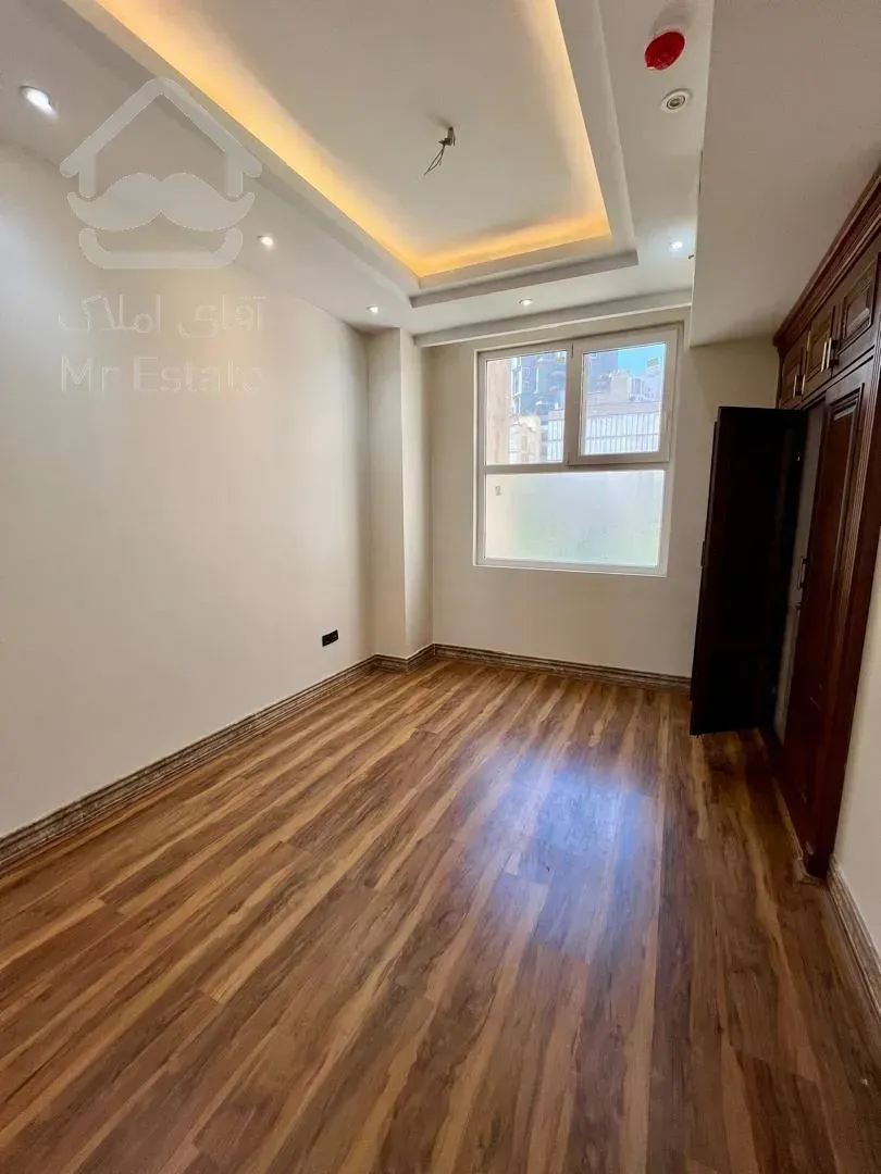 فروش آپارتمان ۱۲۱ متری در زعفرانیه