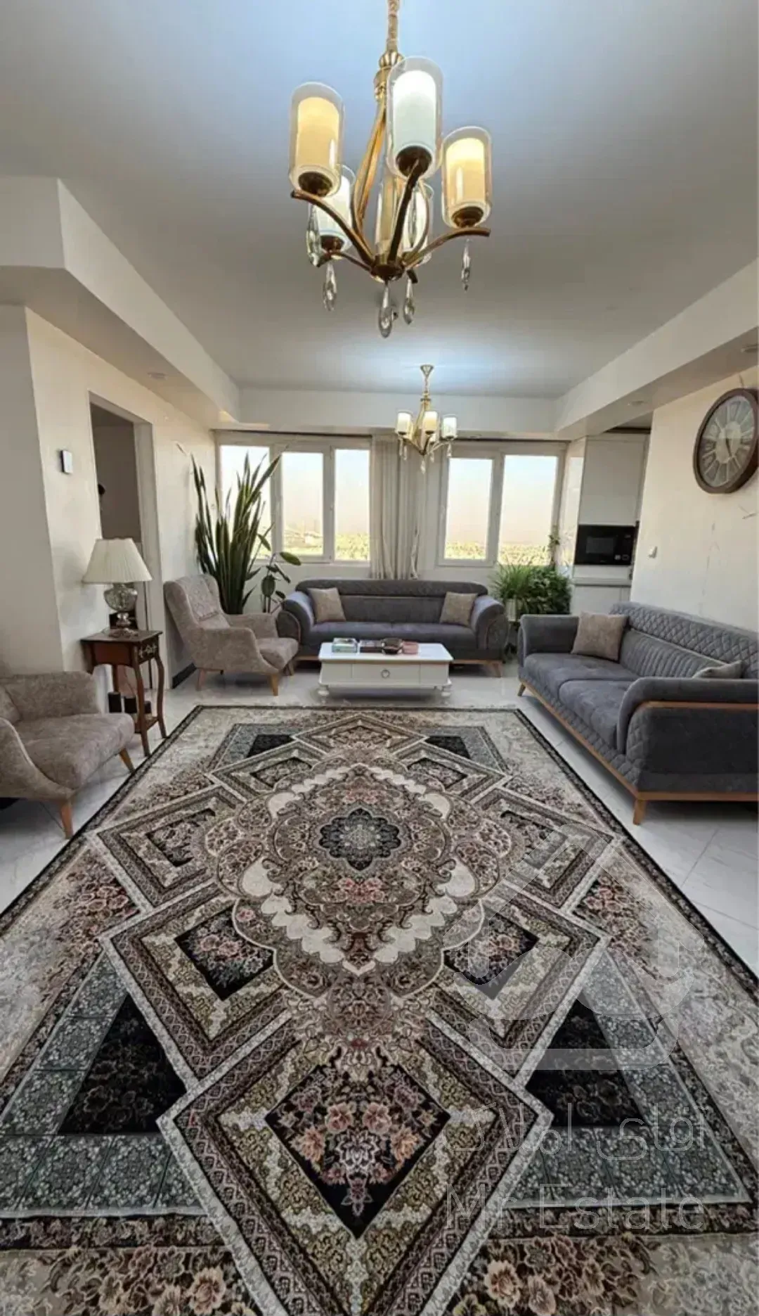 ۷۹ متر ، بالاترین طبقه ، برج برند مروارید