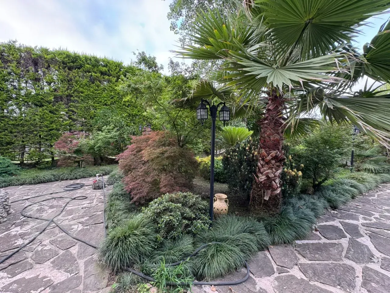 فروش ۴۰۰ متر ویلا لوکس سلمانشهر