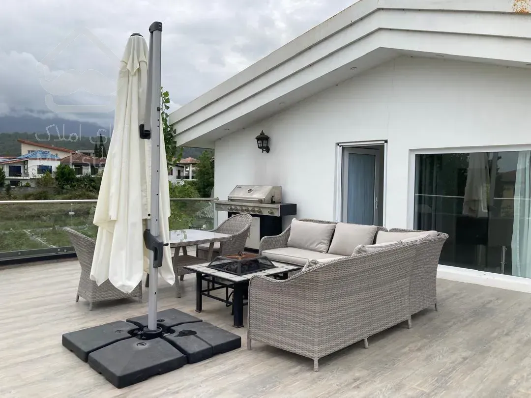 ویلای شهرکی فول امکانات در لوکیشن عالی ونوش