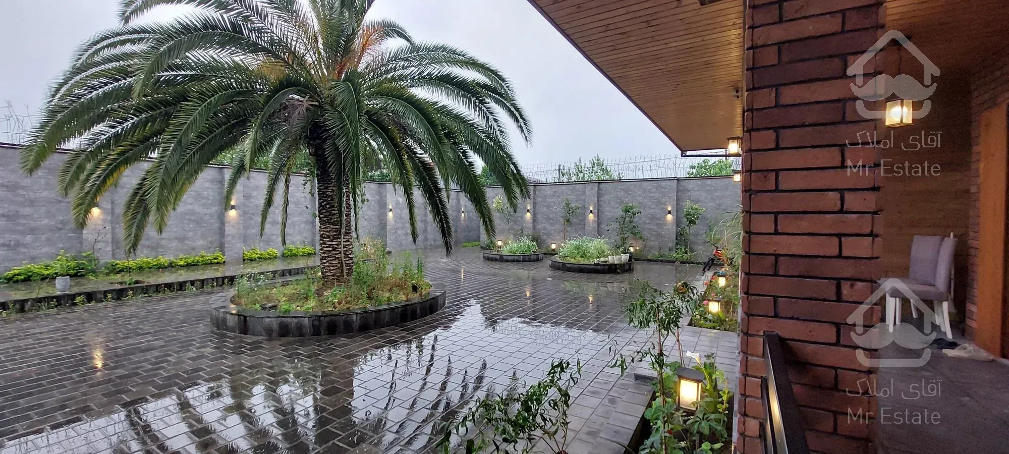 ویلا ۳۶۰ متر بنا