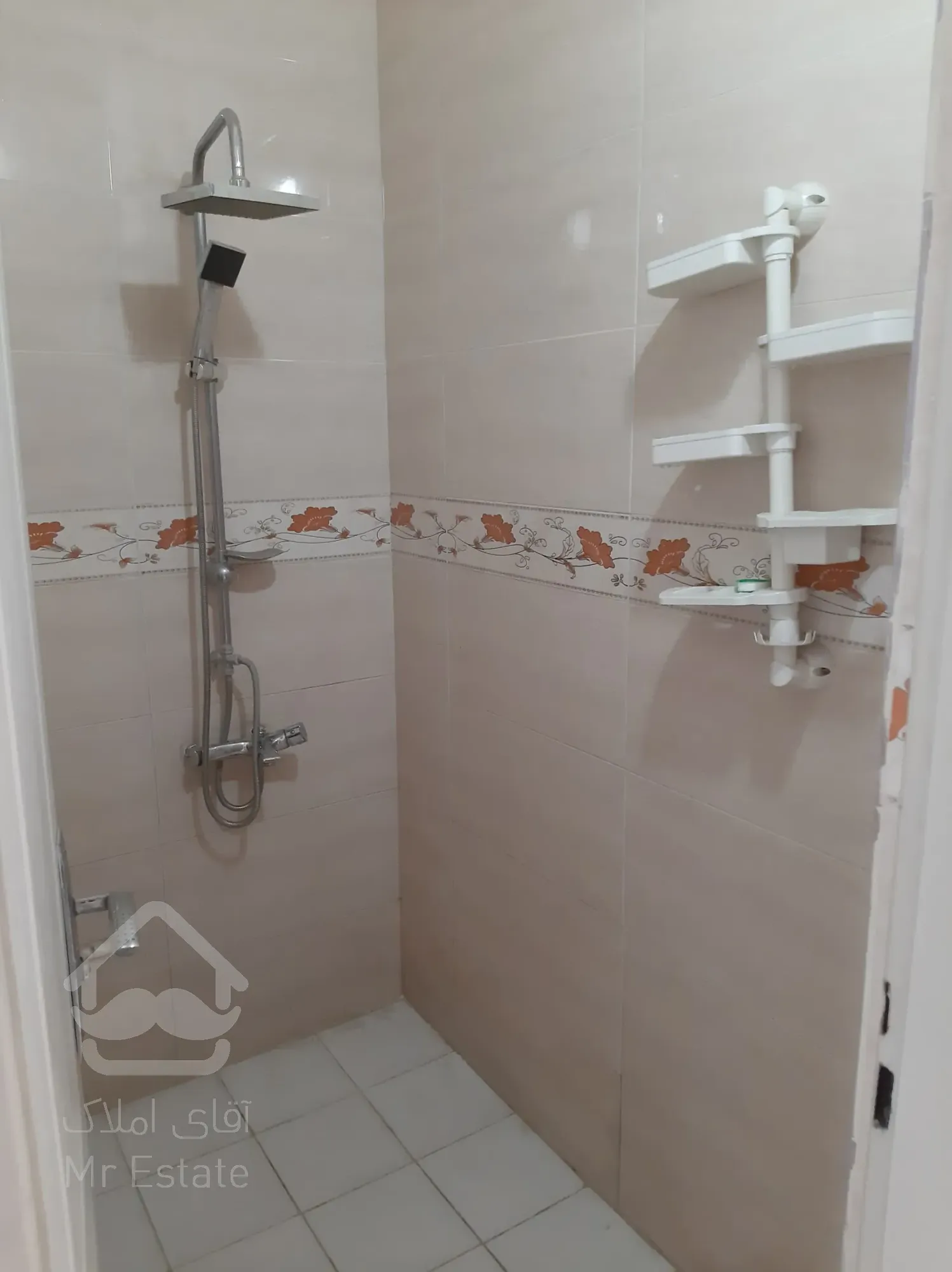 واحد ۶۱متری رودکی