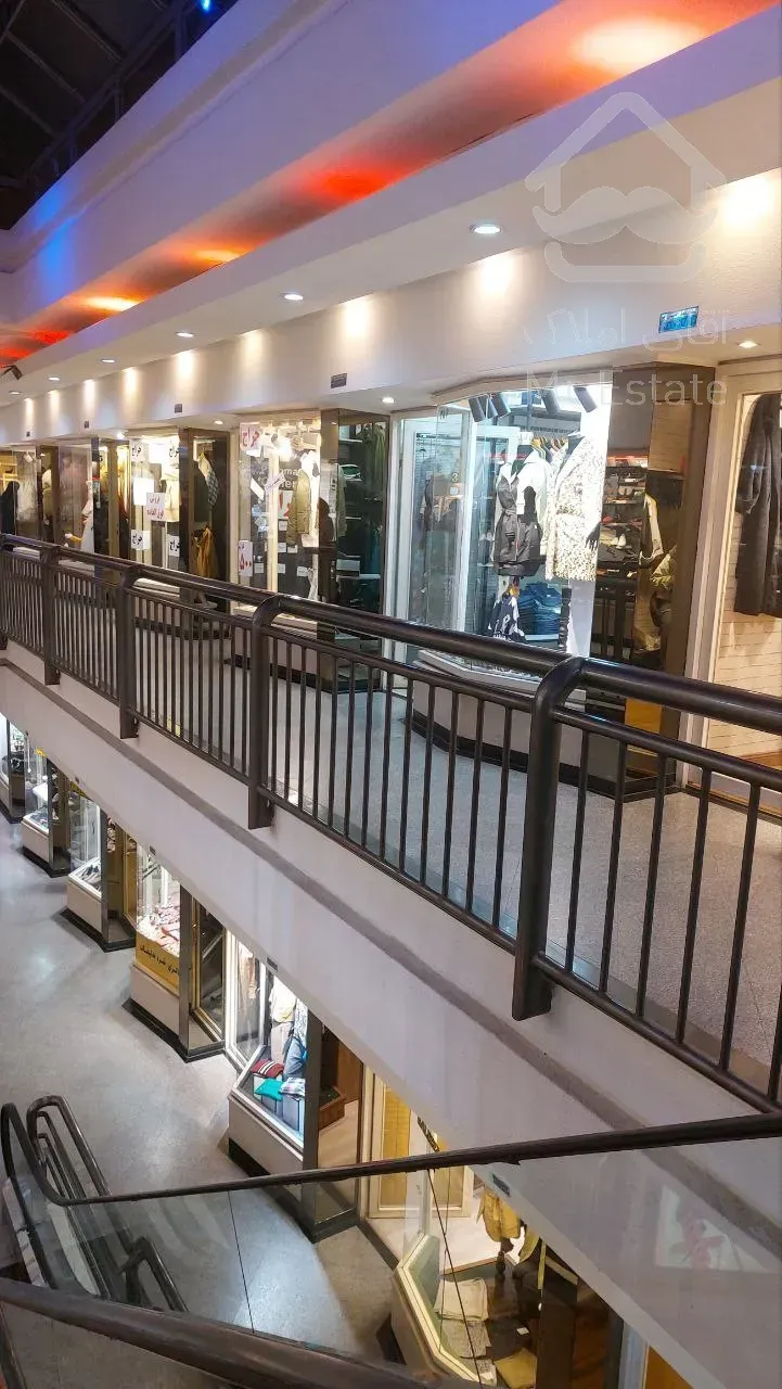 فروش ملک تجاری به متراژ هفده و نیم متر در پاساژ شهریار بابل