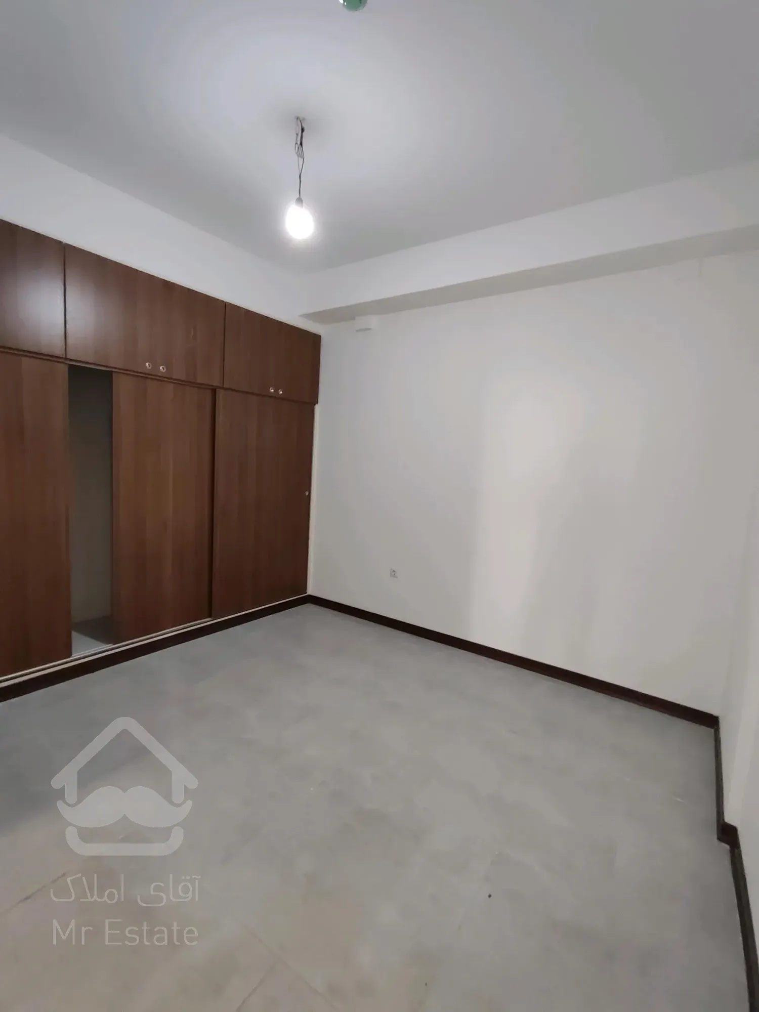 پنت هاوس ۱۸۰ متری ۳ خواب فول امکانات نوساز و لوکس