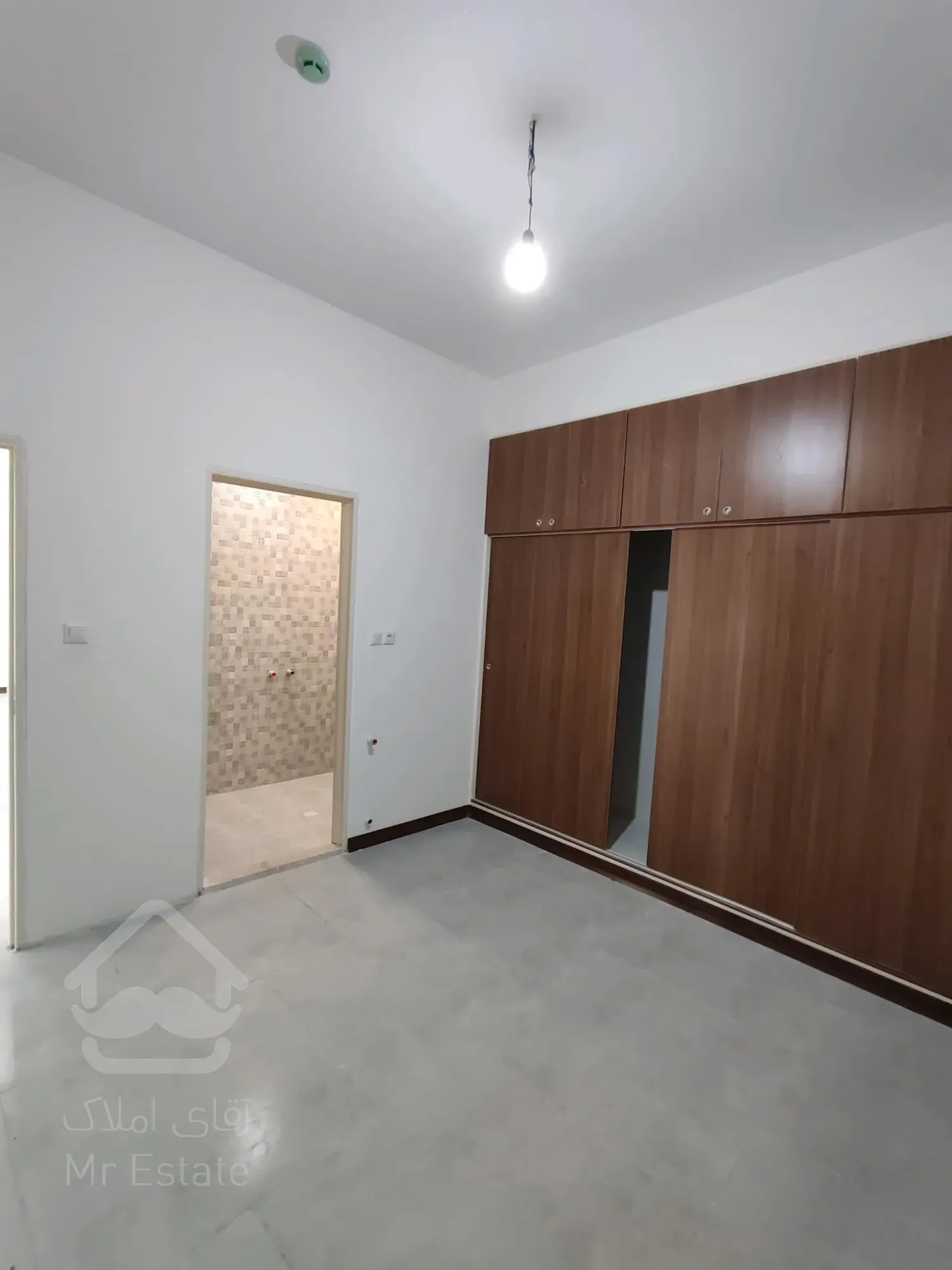 پنت هاوس ۱۸۰ متری ۳ خواب فول امکانات نوساز و لوکس