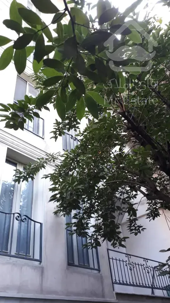 ۷۰متر دولت،خوش نقشه،نور گیر بی نظیر