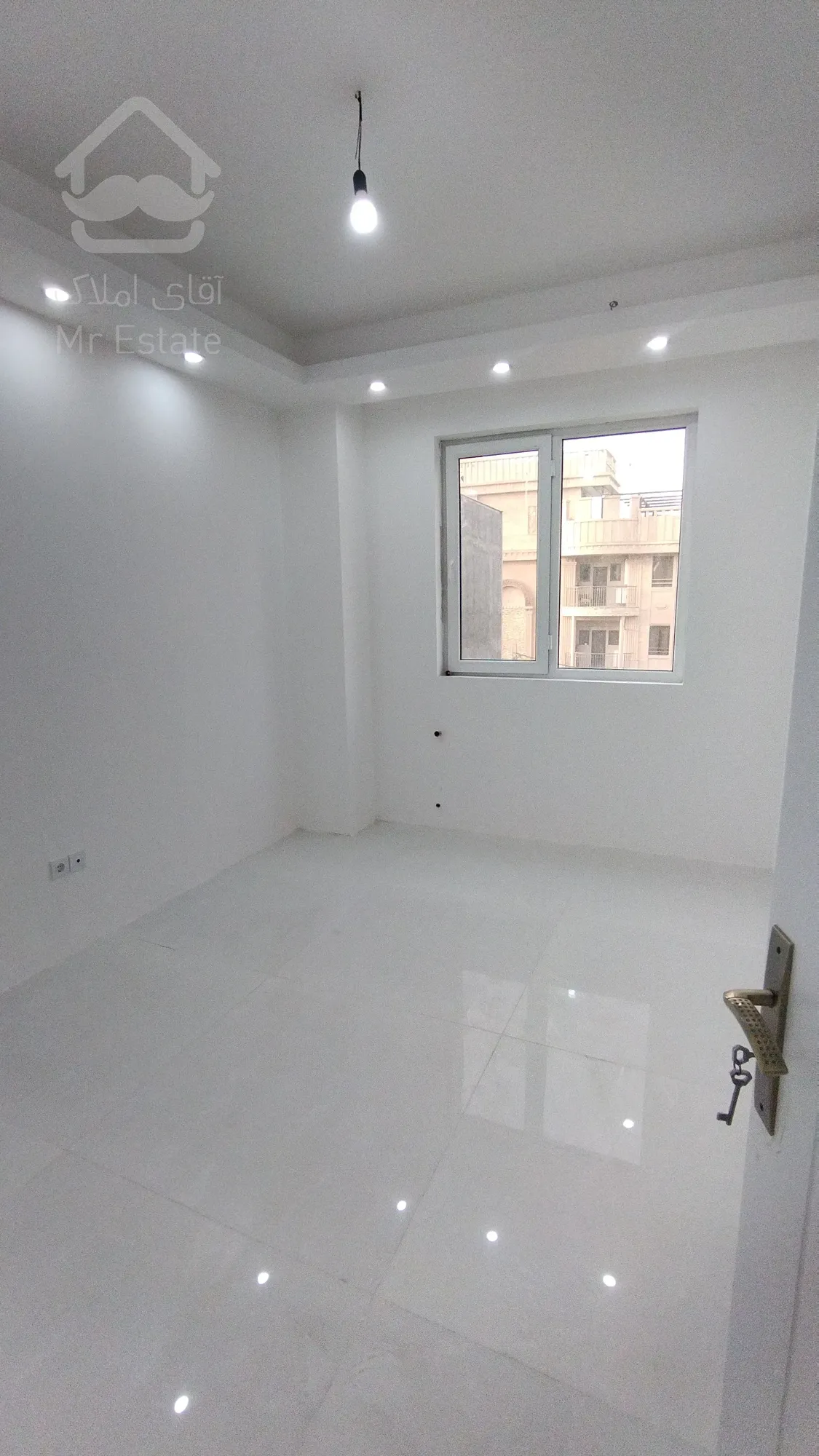 فروش آپارتمان شخصی ساز تک واحدی فاز 3 بهترین لوکیشن