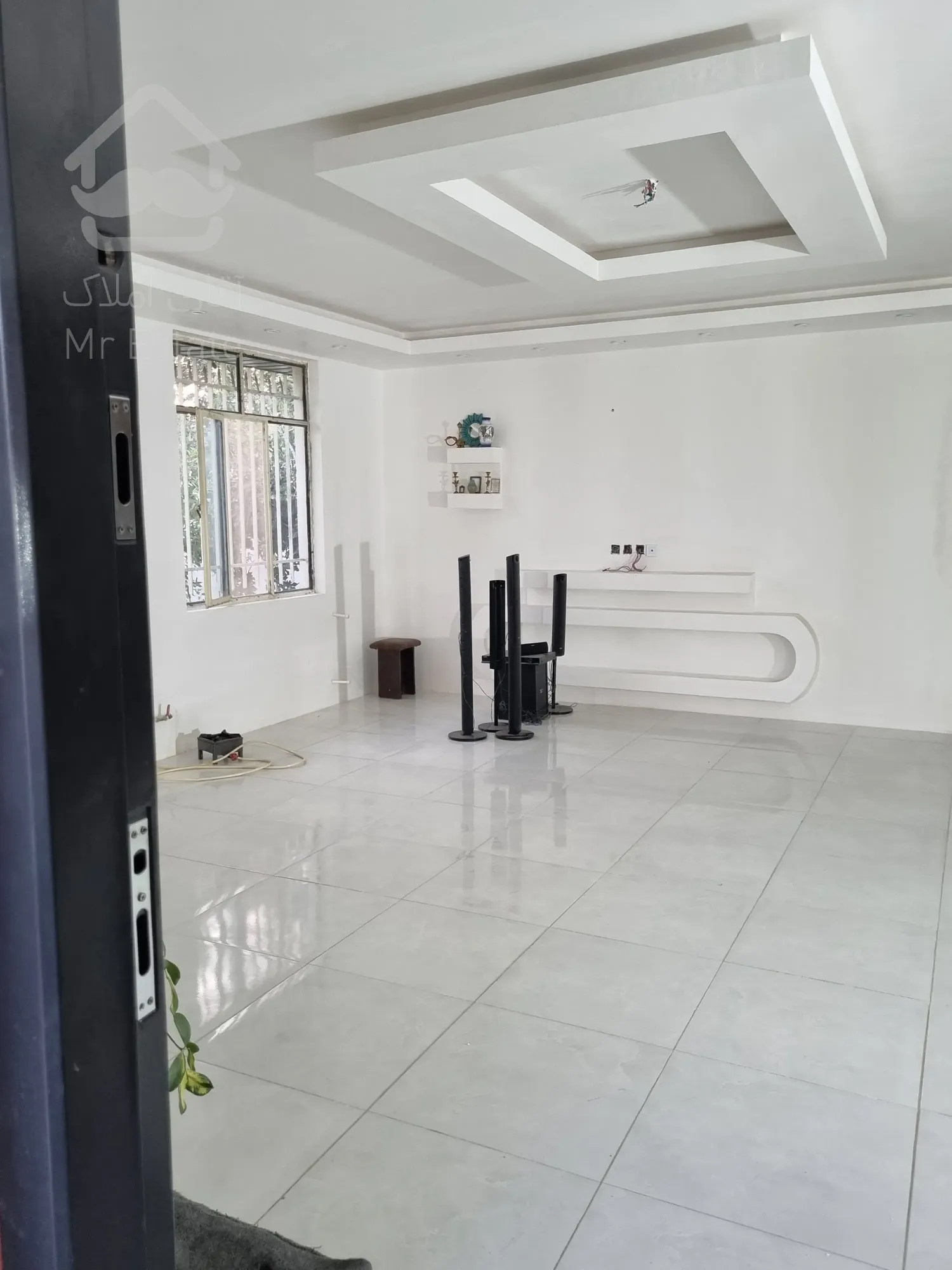 باغ ویلا ۱۵ دقیقه از آزادگان