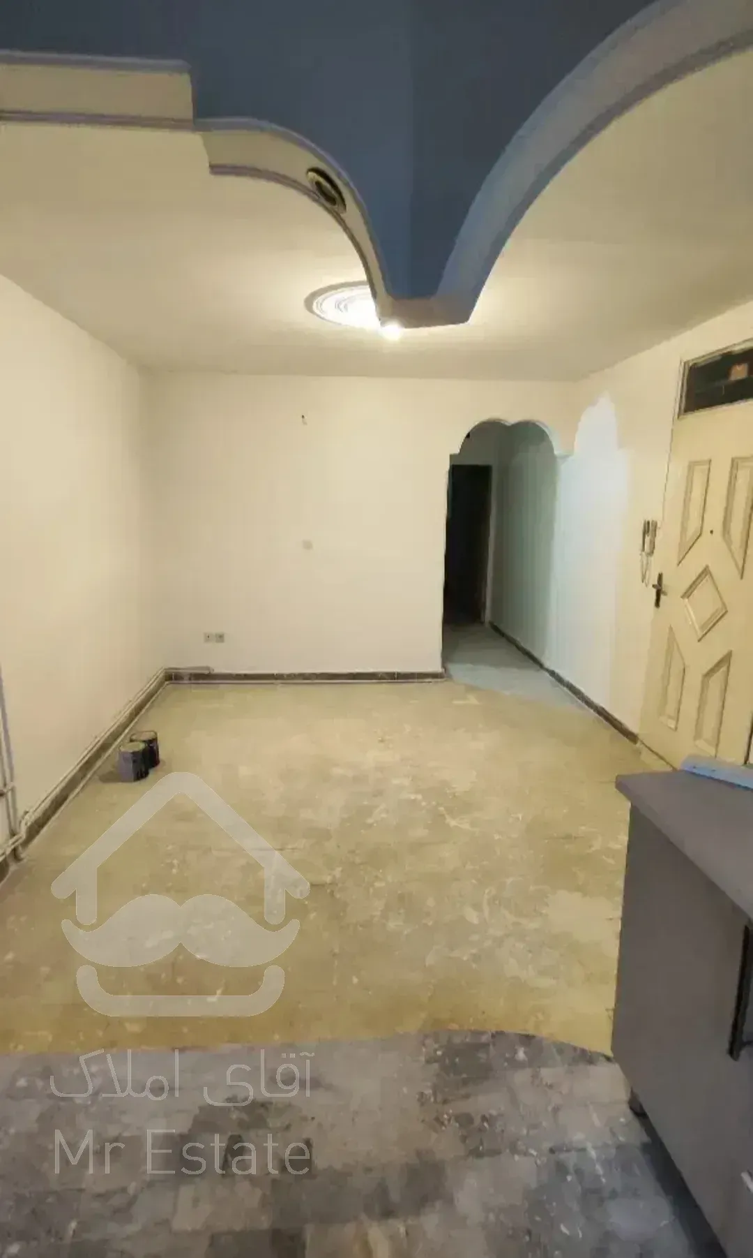 واحد ۶۳ متری تخلیه