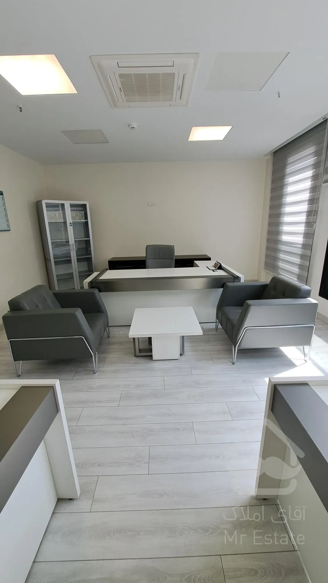 جردن ولیعصر ۲۳۵ متر سنداداری مدرن