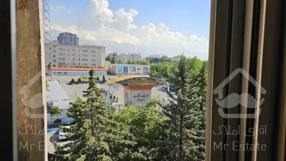 آپارتمان اداری پونک