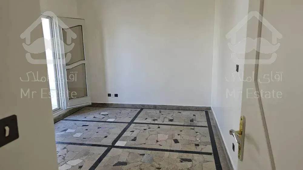 آپارتمان اداری پونک