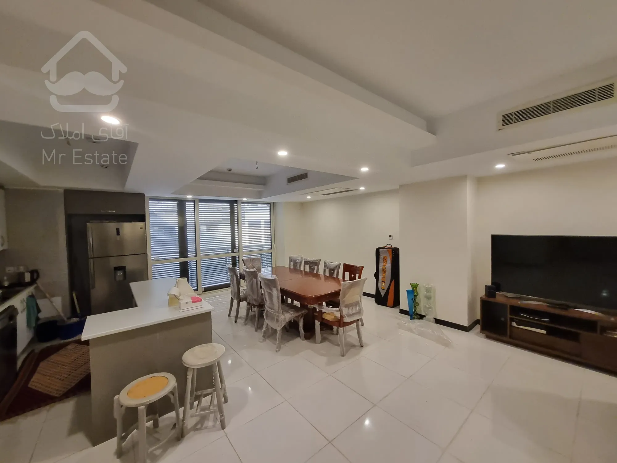 رهن و اجاره آپارتمان ۱۳۵ متری برجهای مسکونی افق اکباتان