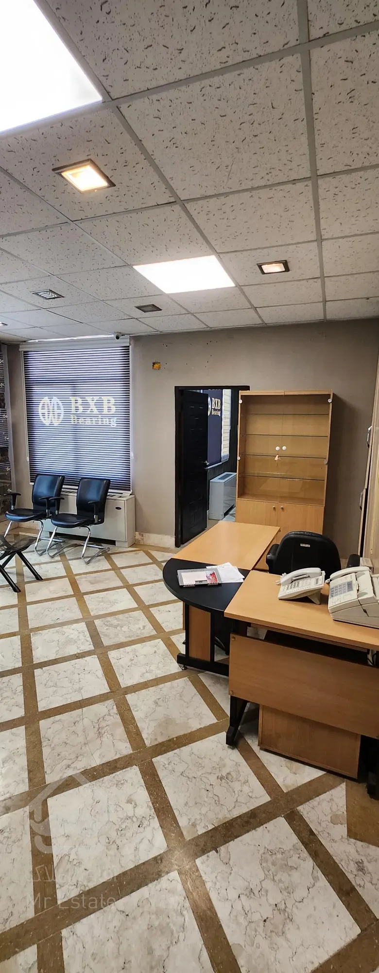 اجاره دفتر اداری ۶۰ متری مبله - جمهوری