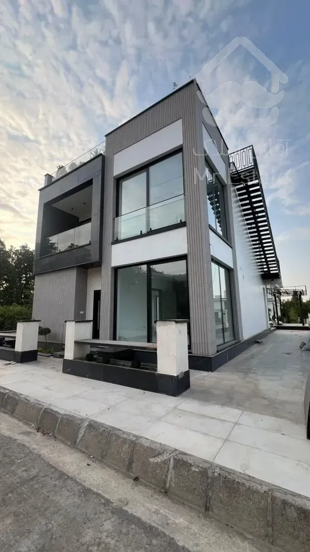 فروش ویلا مدرن شهرک نمک آبرود