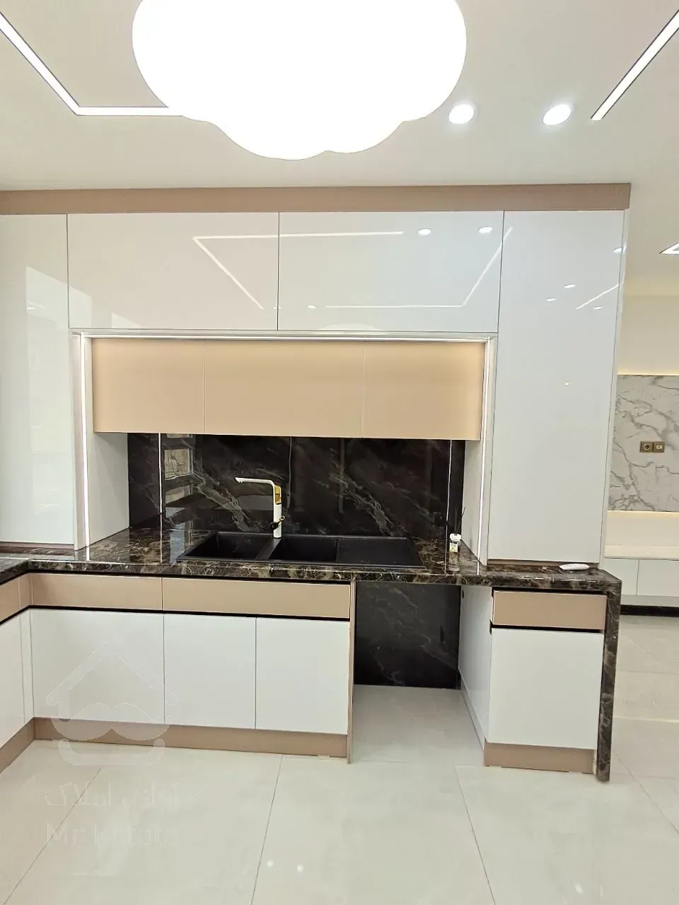 //آپارتمان 43 متری //