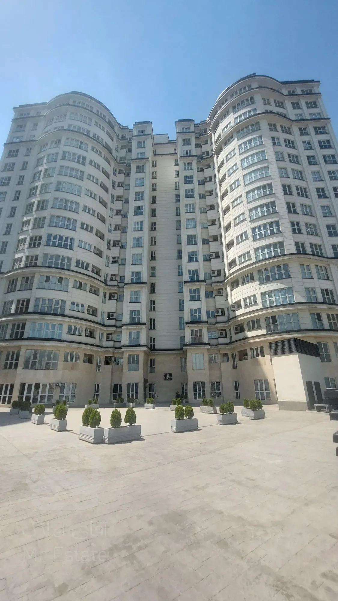 جنت آباد شمالی ۹۰متر ۲خواب ویوابدی بدونه مشرف