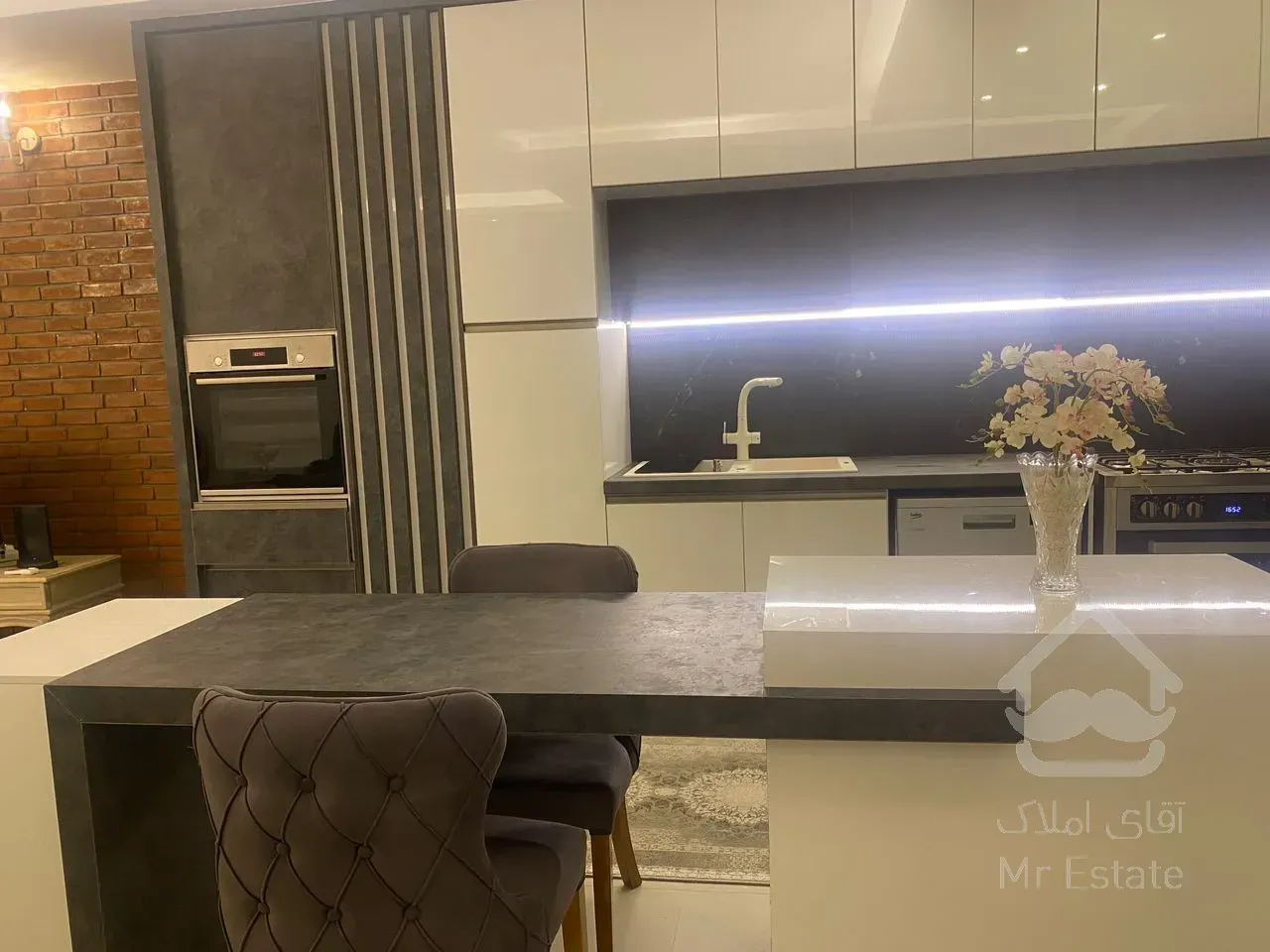 رهن کامل آپارتمان دوخوابه کنارگذر خرازی شیک