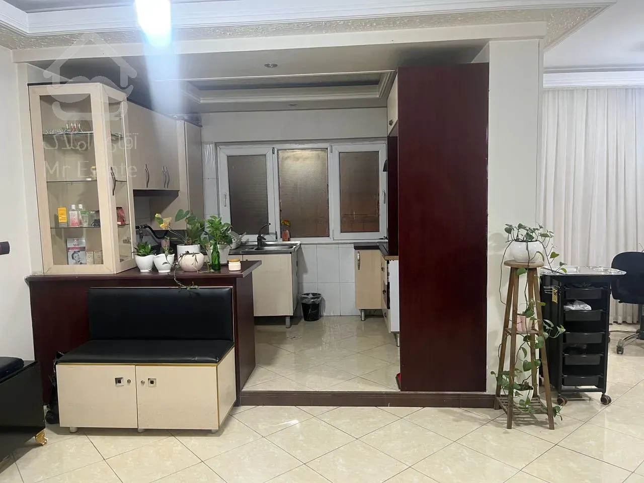 ۷۸ متر بر امام خمینی (سپه) موقعیت اداری تکواحد