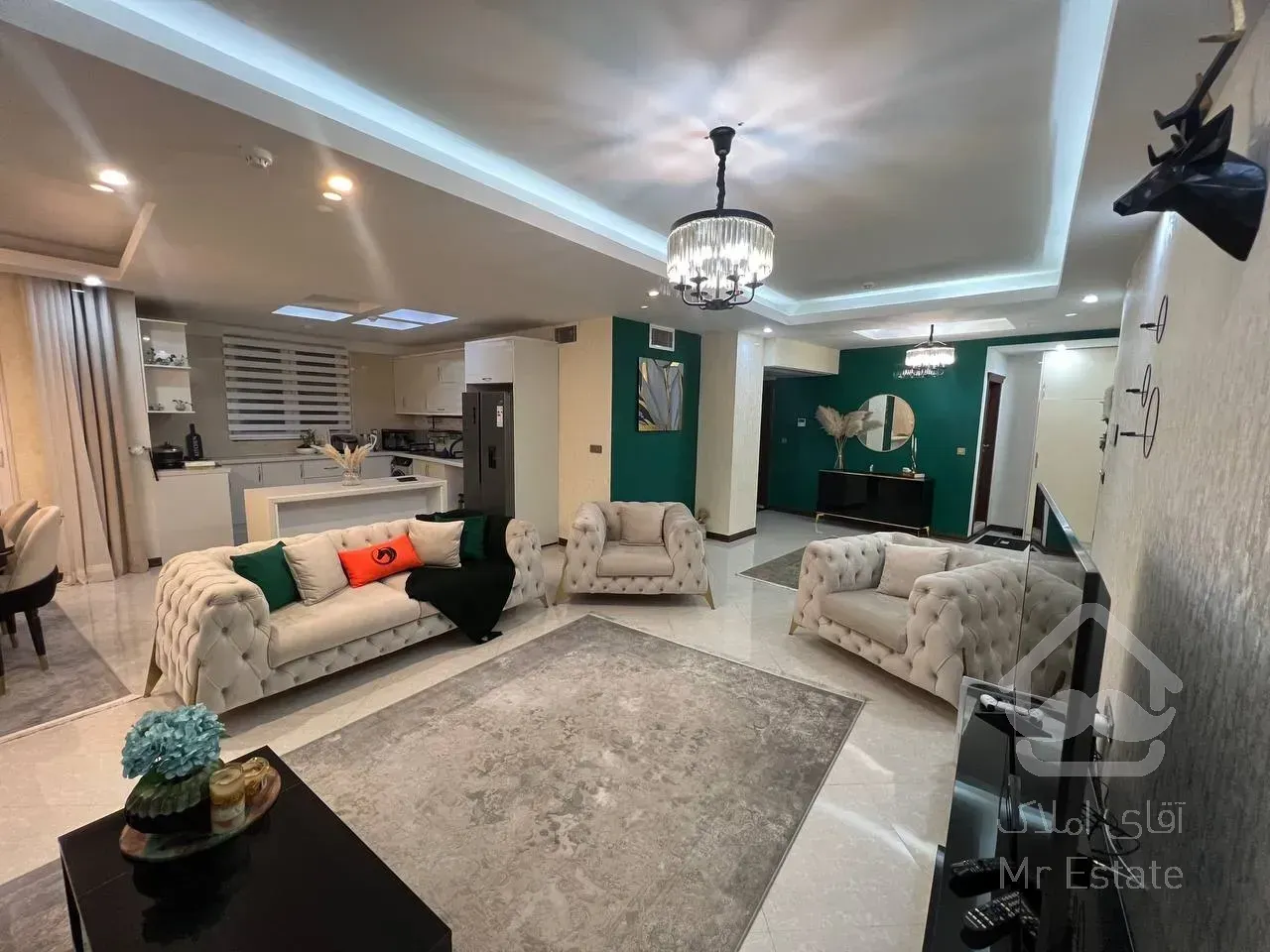 فروش آپارتمان ۱۰۰متری فول امکانات بسیار خوش نور نقشه