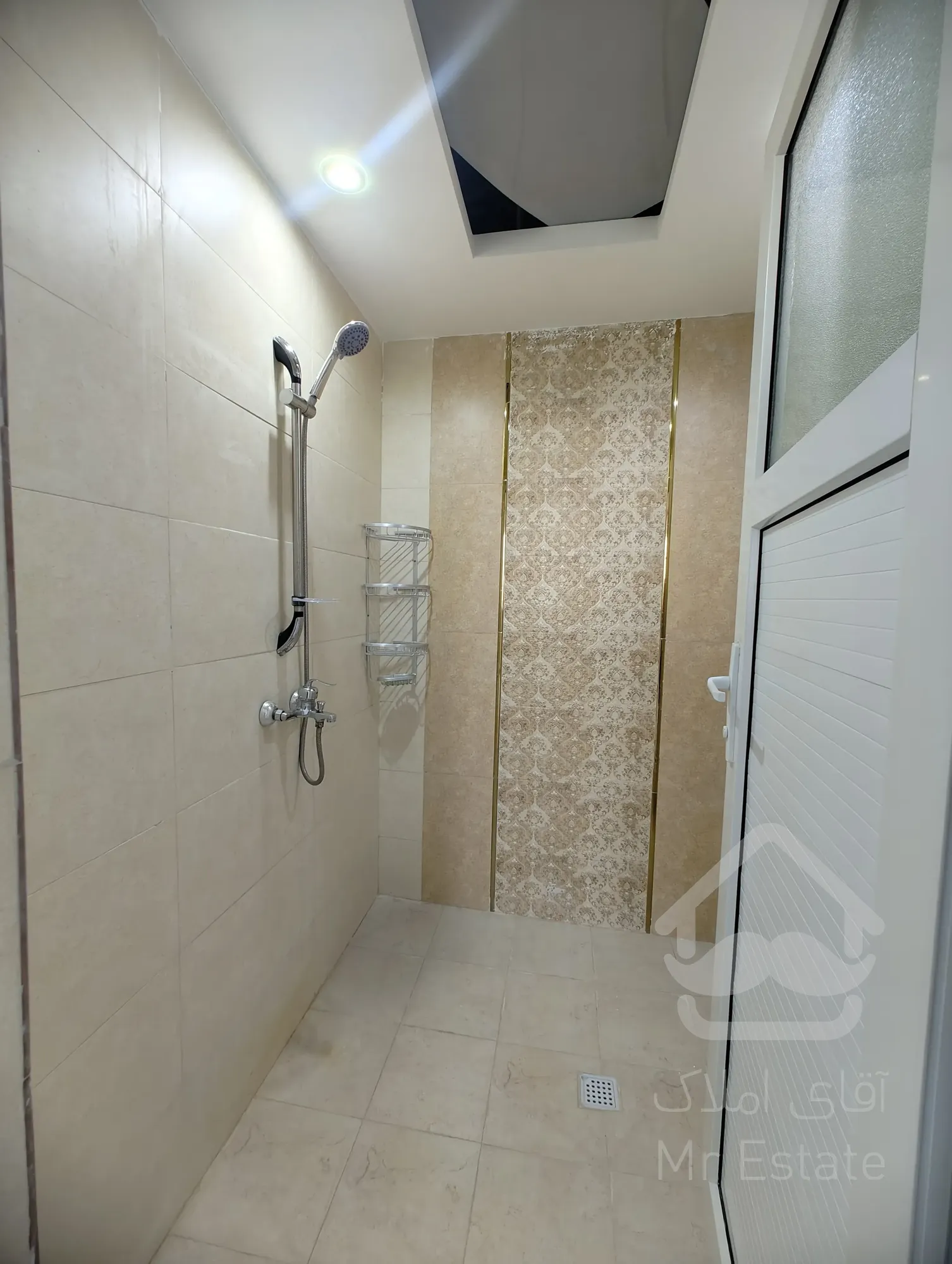 آپارتمان 167 متری دو خواب امکانات کامل