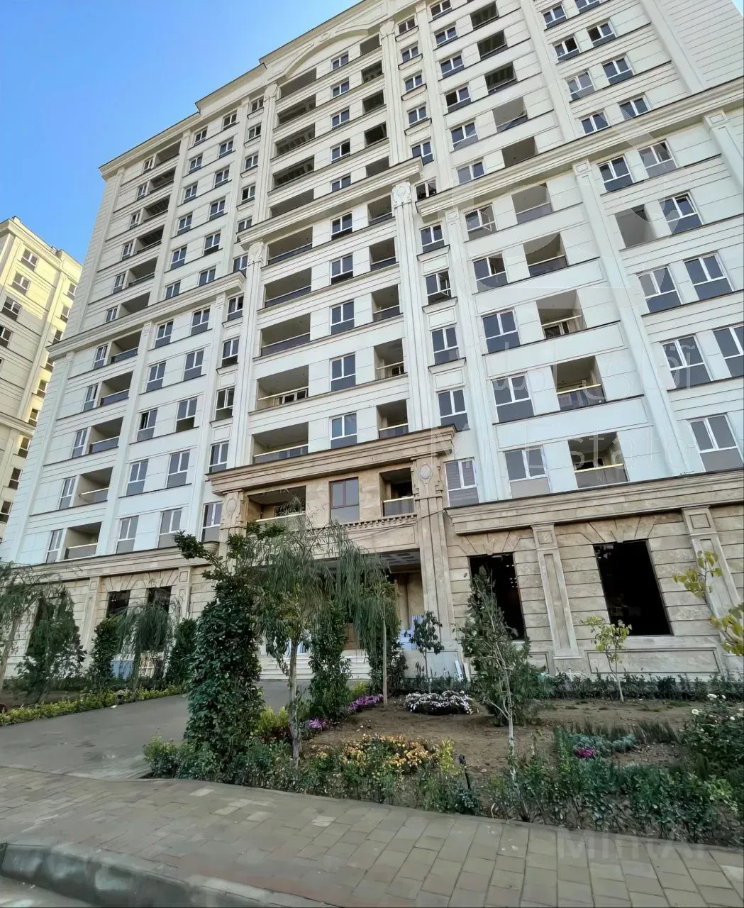 فروش اپارتمان ۱۷۸متر ۳خواب در پاسداران _هتلینگ