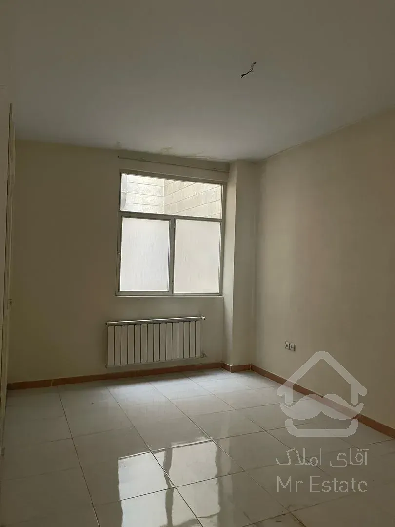 فروش آپارتمان ۶۵متری فول بازسازی سالن پرده خور جنوبی