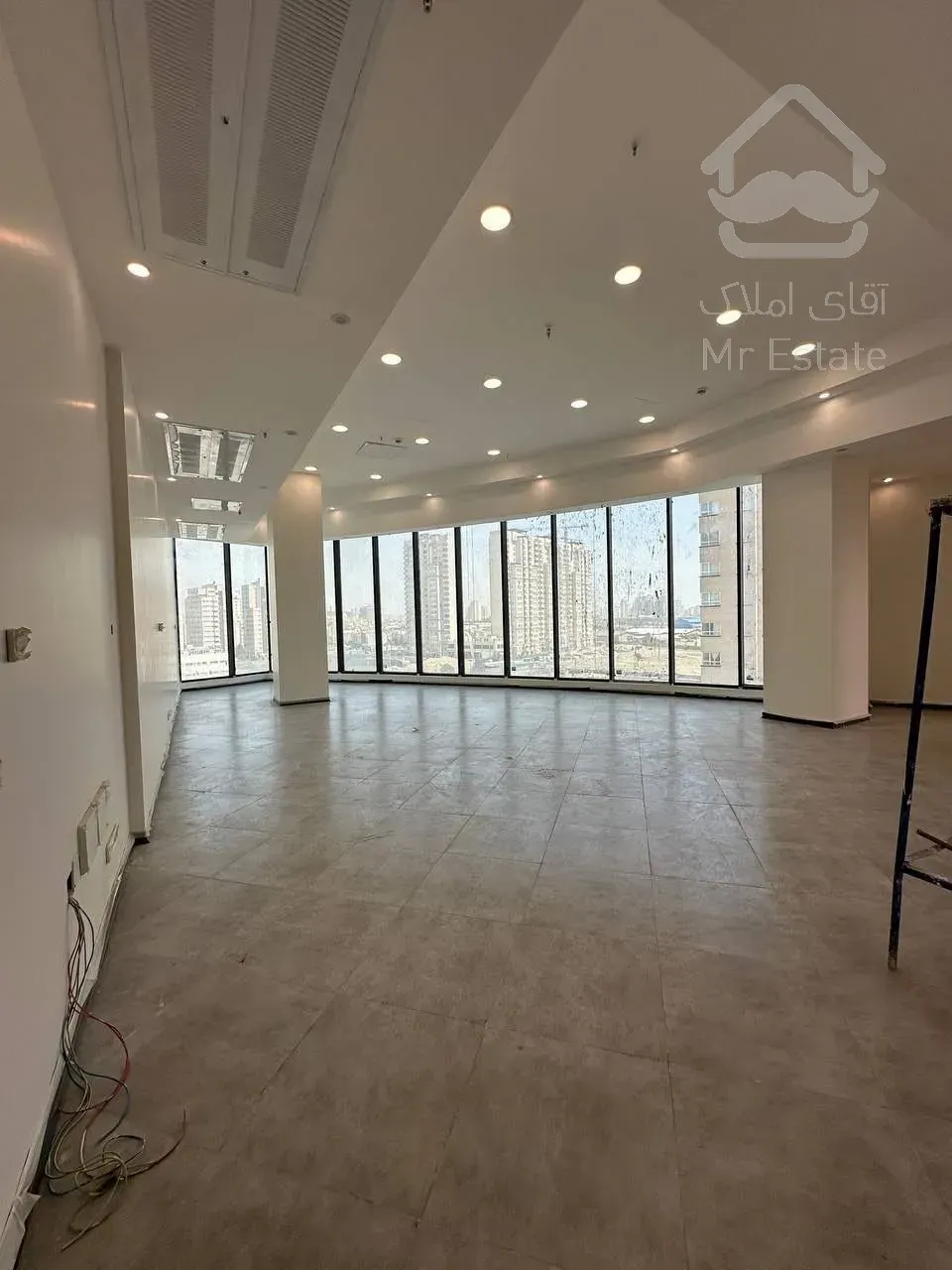 فروش آپارتمان ۱۲۰متری کم واحد نور نقشه استثنایی