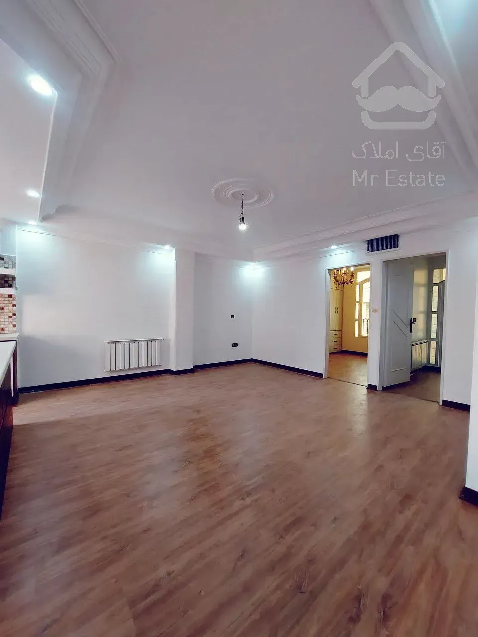 فروش آپارتمان ۸۰متری بازسازی شده کم واحد روبه جنوب