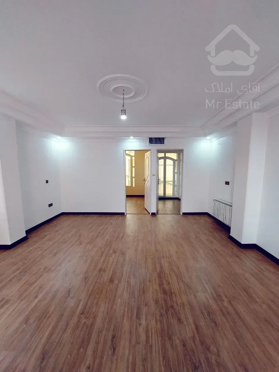 فروش آپارتمان ۸۰متری بازسازی شده کم واحد روبه جنوب