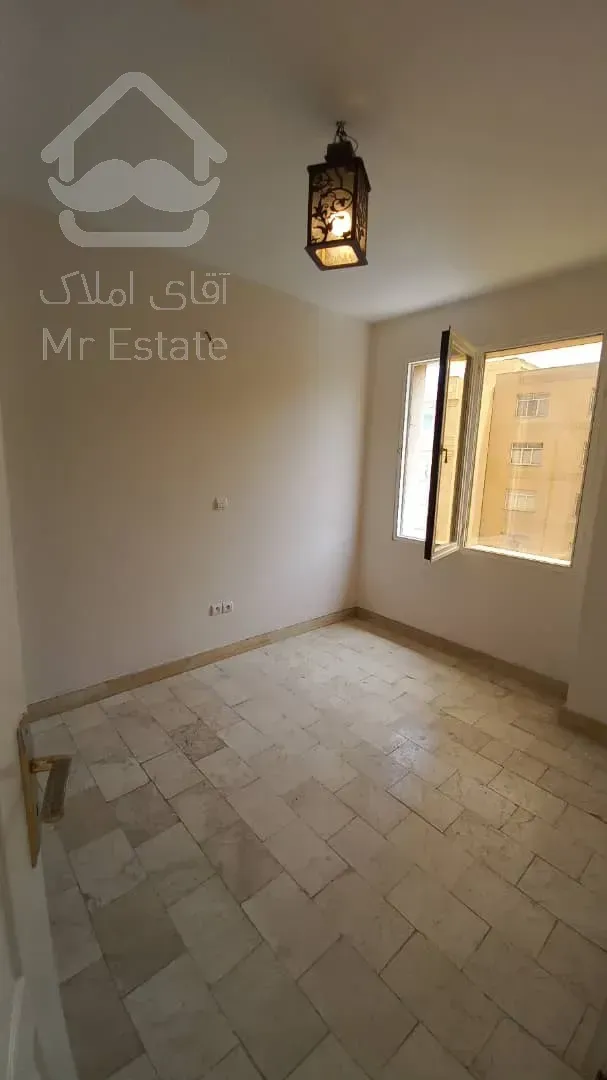 اجاره ۶۰متری نما تراورتن سالن پرده خور