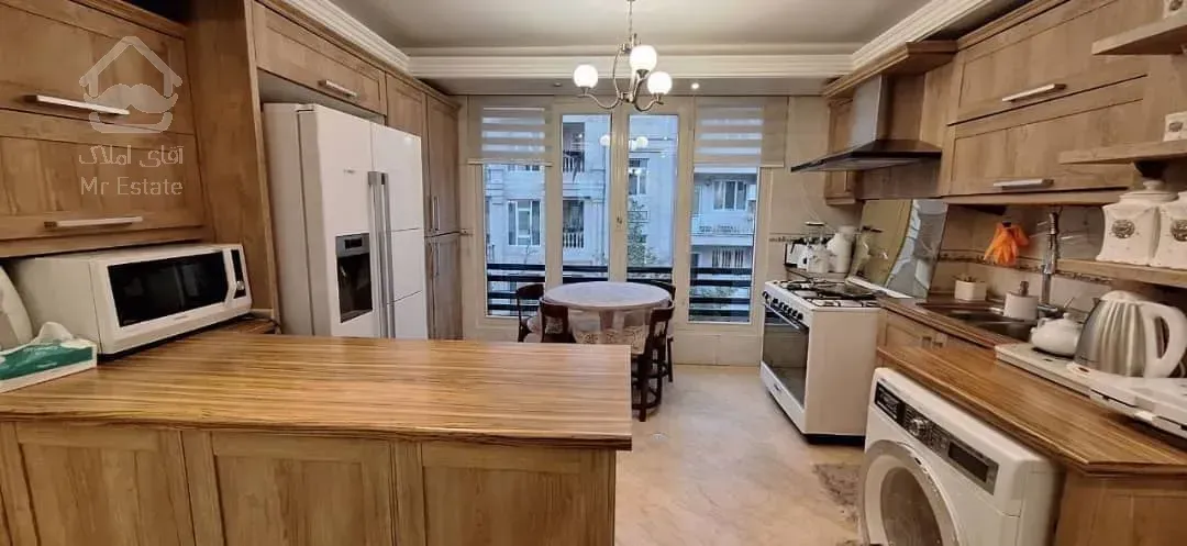 فروش آپارتمان ۸۰متری تراورتن خطی رو به نما