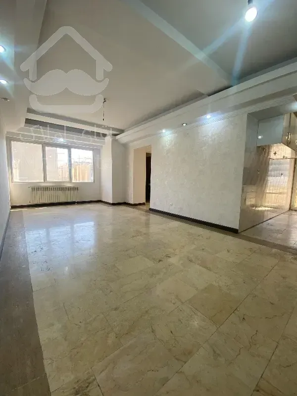 فروش آپارتمان ۹۰متری تاپ لوکیشن سالن پرده خور جنوبی زیر قیمت