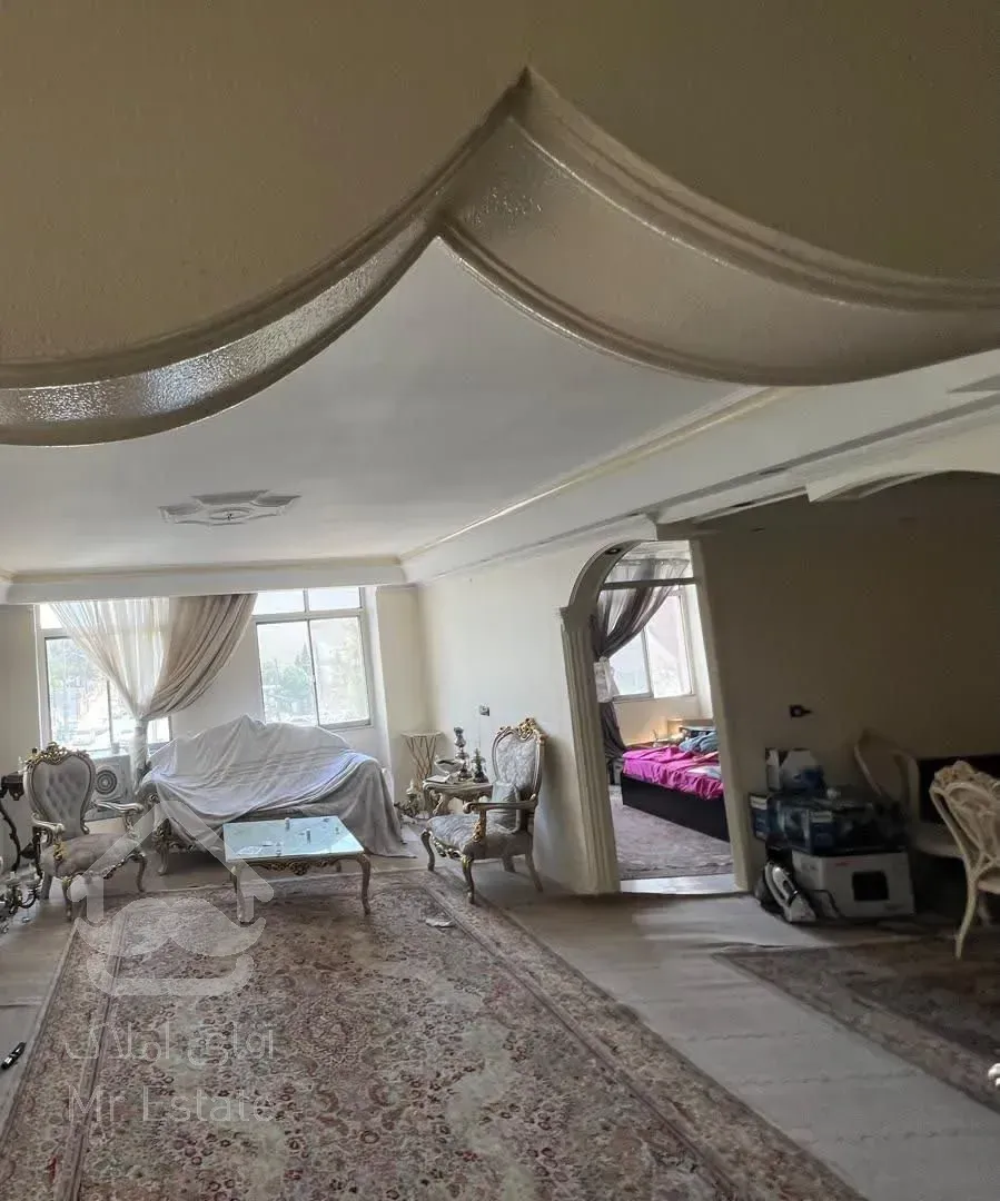 اجاره آپارتمان ۱۴۰متری بدون نقص زیر قیمت منطقه