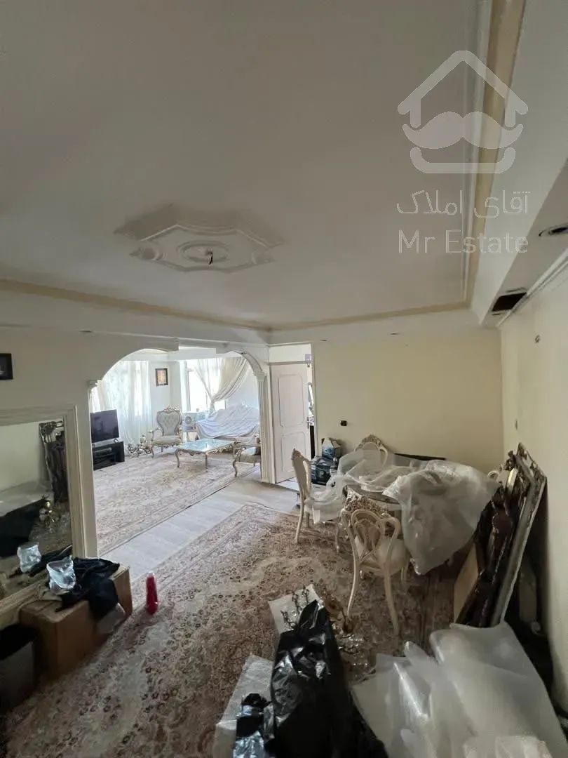 اجاره آپارتمان ۱۴۰متری بدون نقص زیر قیمت منطقه