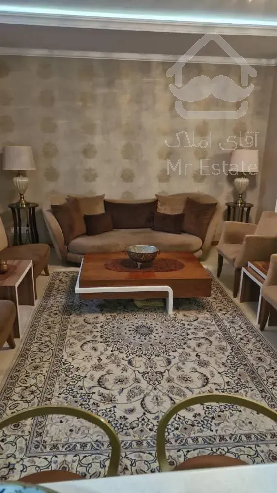 فروش آپارتمان ۱۱۰منری تاپ لوکیشن نور نقشه بینظیر