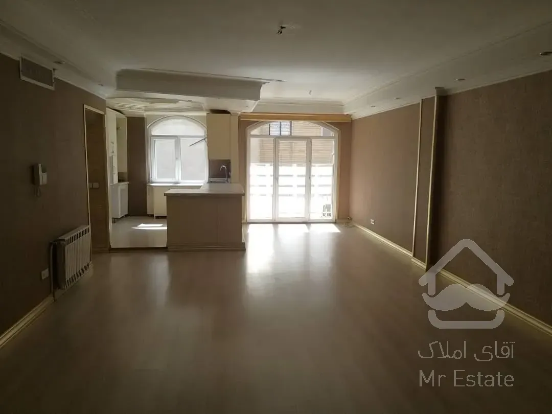 فروش آپارتمان ۸۰متری تاپ لوکیشن زیر قیمت منطقه