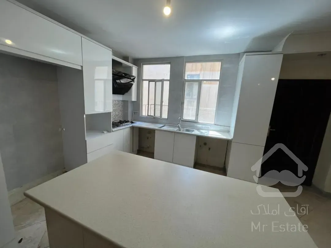 فروش آپارتمان ۷۰متری تاپ لوکیشن زیر قیمت منطقه